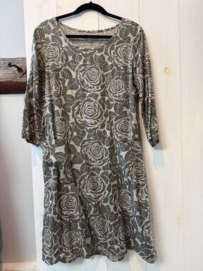 Flax Green/tan linen Rose-Print Midi Shift Dress